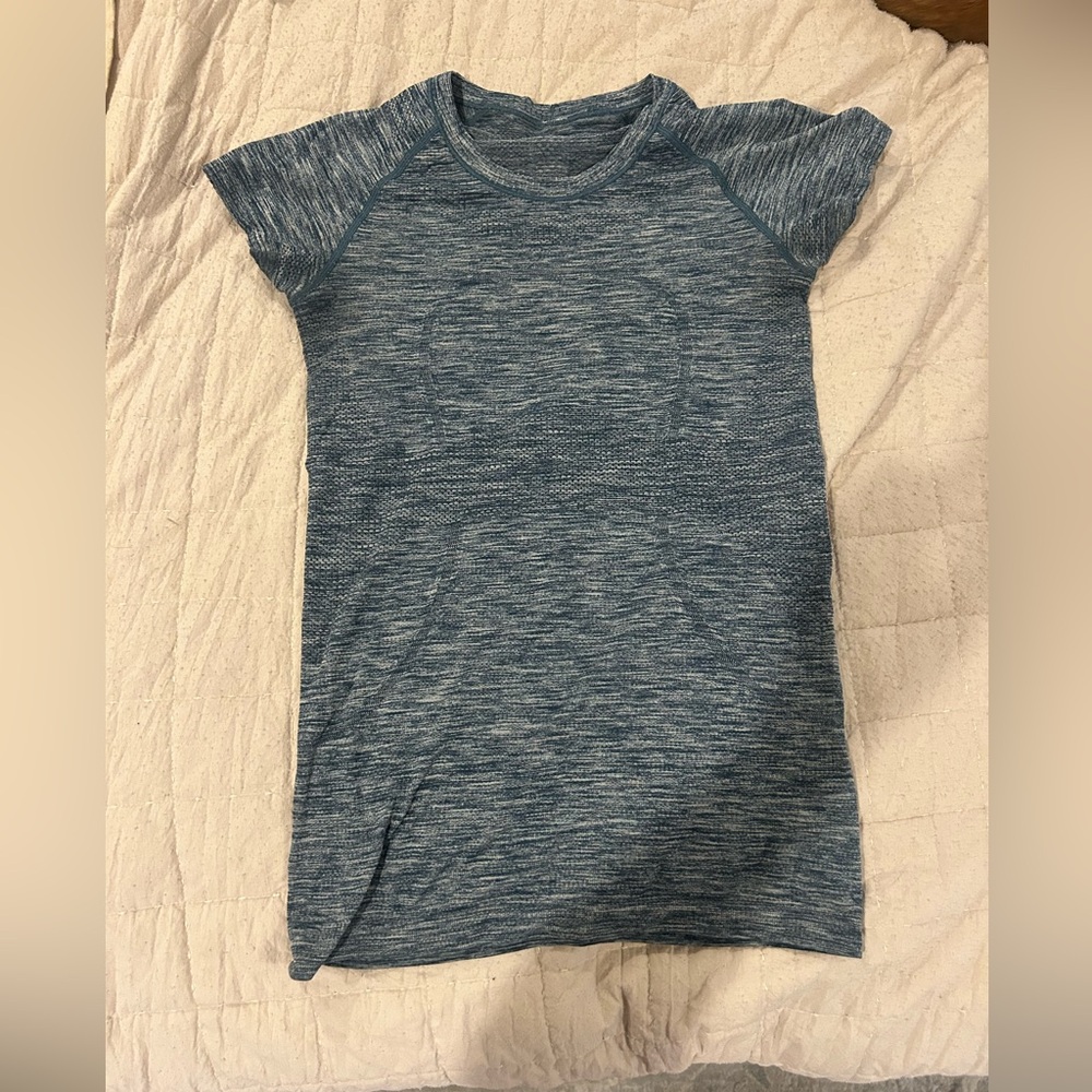 Lululemon Athletica Blue Short Sleeve Tee Casual Essential